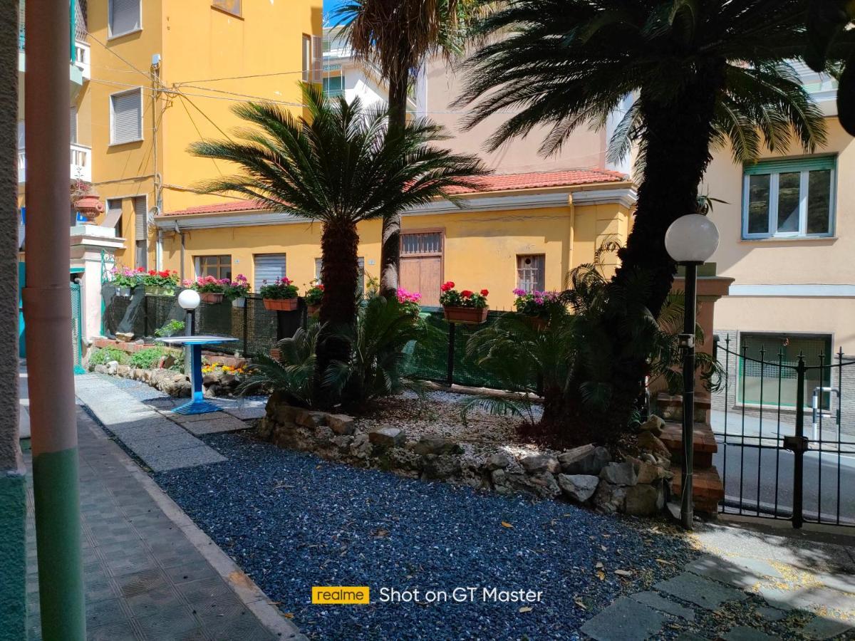 Villa Arcobaleno Rondo Garibaldi Sanremo Eksteriør bilde