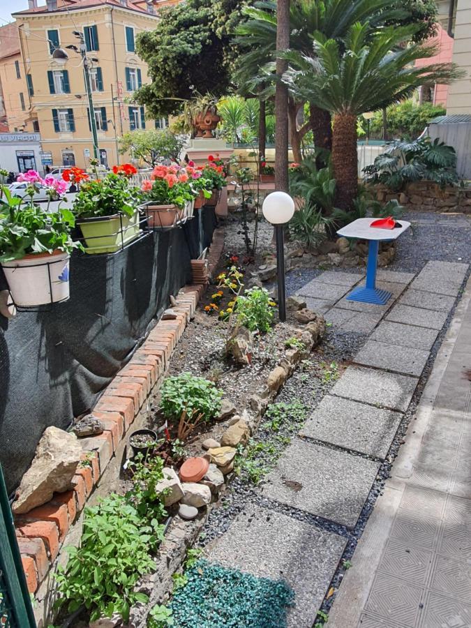 Villa Arcobaleno Rondo Garibaldi Sanremo Eksteriør bilde